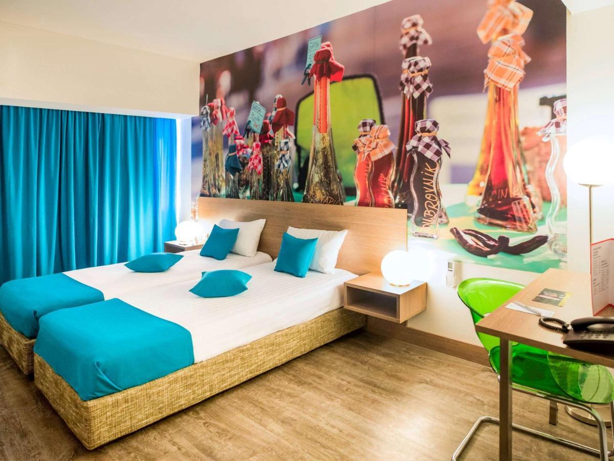 Ibis Styles Skopje Hotel Exterior photo